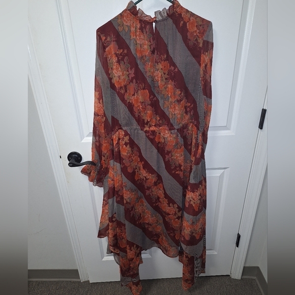 A Soft Surroundings shark bite hem semi sheer long sleeve boho dress size XL - Picture 5 of 7